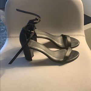 Black Nearlynude Sandal